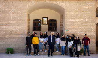 بازدید دانشجویان باستان‌شناسی از میراث جهانی باغ اکبریه بیرجند