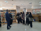 بازدید دانشآموزان از کتابخانه مرکزی و مرکز نشر